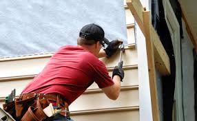 How To Choose The Right Materials for Your Siding Installation in 'Litchfield, MN